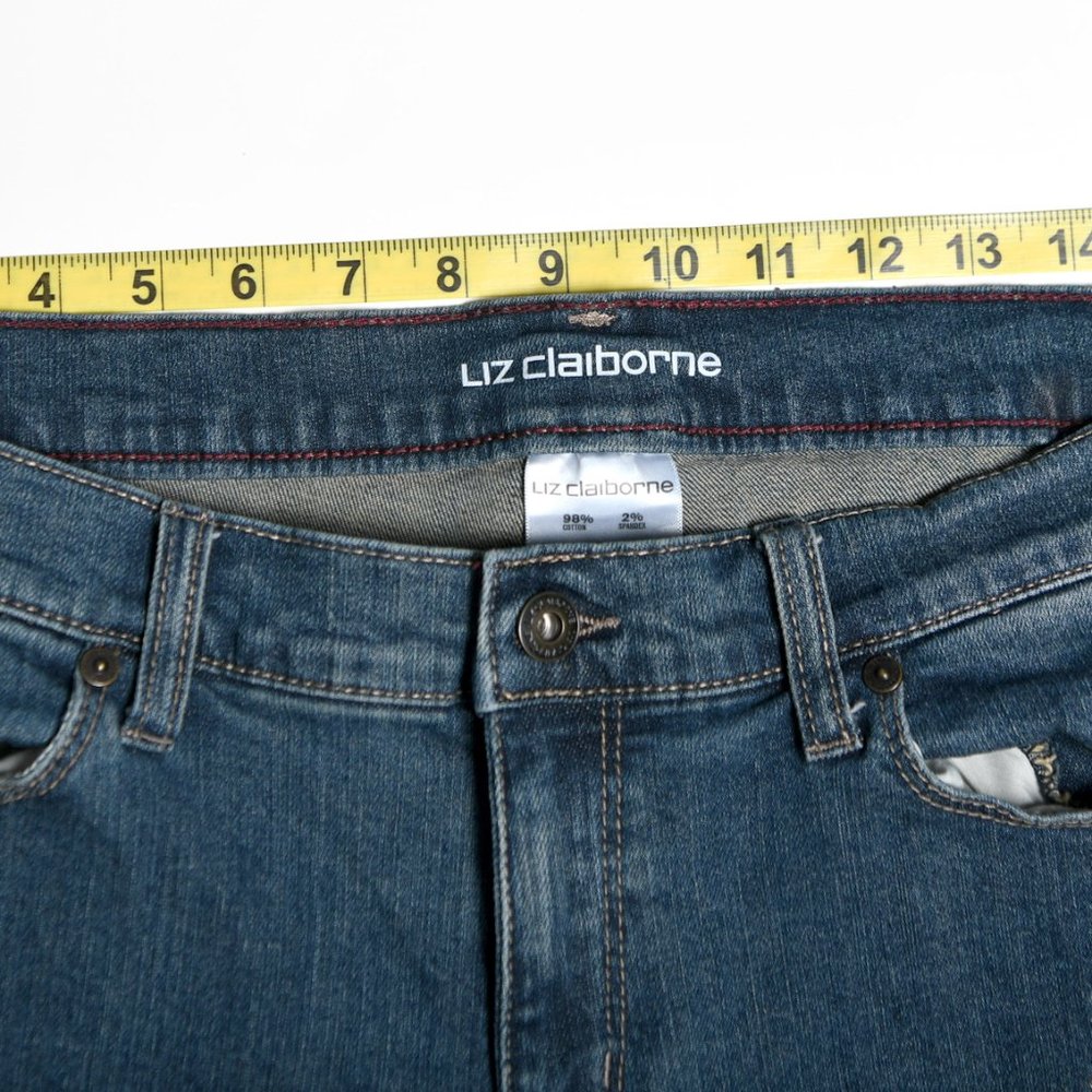 Liz Claiborne Embroidered Jeans Tapered Leg Cotton Blend Women's Size 14 - Picture 9 of 9